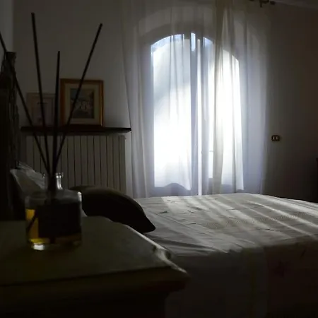 Holiday&house Erina באניי די לוקה